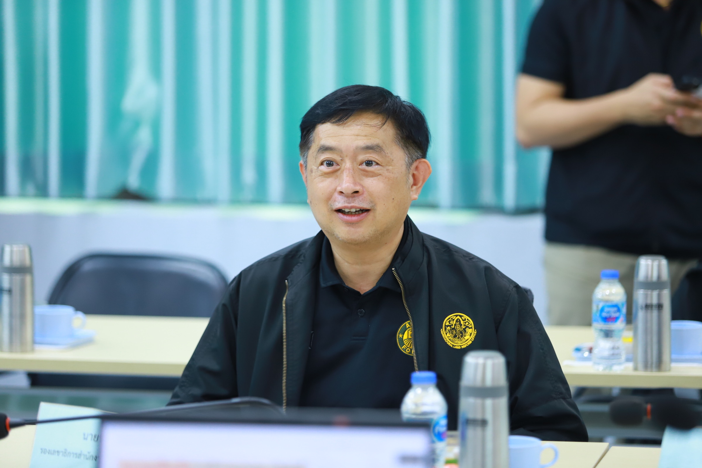title - เลขาธิการ ส.ป.ก. ประชุมติดตามผลการดำเนินงาน และการใช้จ่ายงบประมาณ ประจำปีงบประมาณ พ.ศ.2569 ของภาคใต้ 
